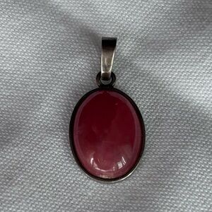 Elegant Pink Pendant Necklace